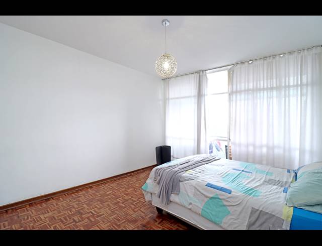 2 BEDROOM APARTMENT FOR SALE IN KEW